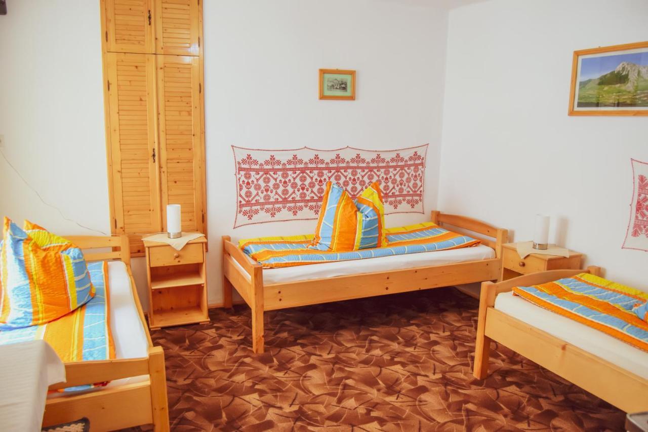 Casa De Vacanta Harsfa Vendeghaz Риметя Экстерьер фото